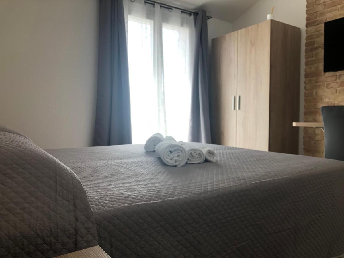 Affittacamere Su Caboni Tortolì Kültér fotó